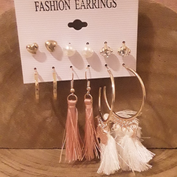 NA Jewelry - Gold tone tassel, earring set, pink & white